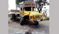 ধামরাইয়ে বাস-ট্রাক মুখোমুখি সংঘর্ষে যুবক নিহত
