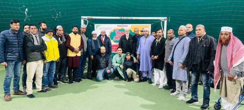 রোজাদারদের সম্মানে বাংলাদেশ এসোসিয়েশন ভারেজ প্রভিন্সের আয়োজনে ইফতার ও দোয়া মাহফিল